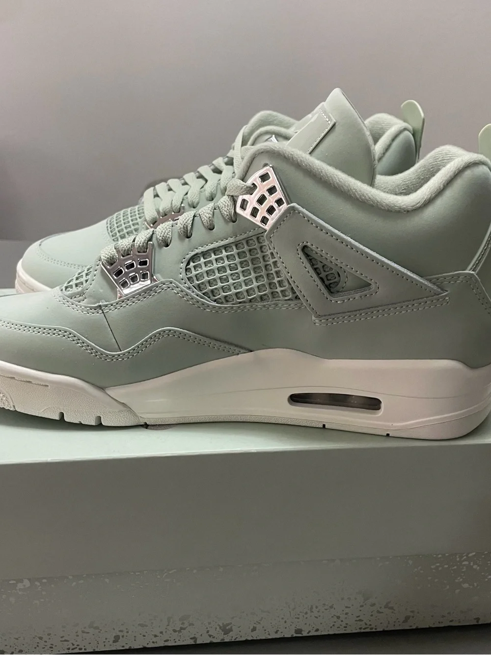 Jordan 4 Retro Men's Sneakers - Seafoam